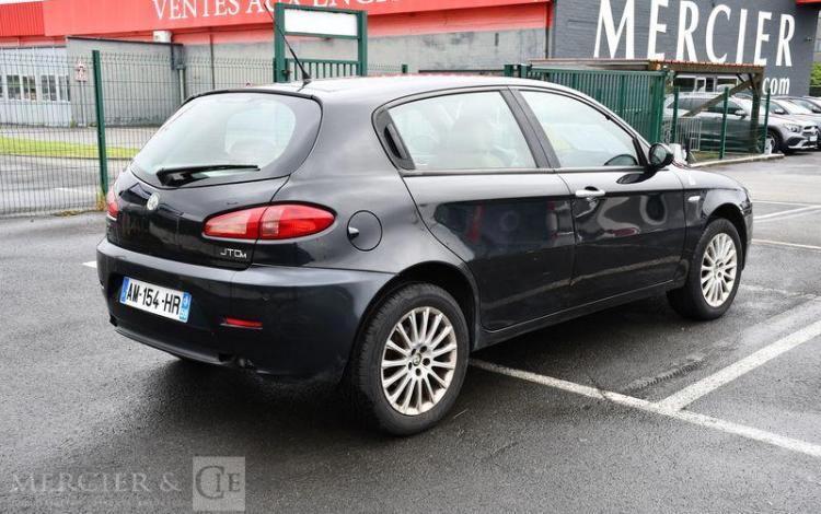 ALFA ROMEO 147 1,9 JTD 150 MULTIJET DISTINCTIVE 5PTES NOIR AM-154-HR