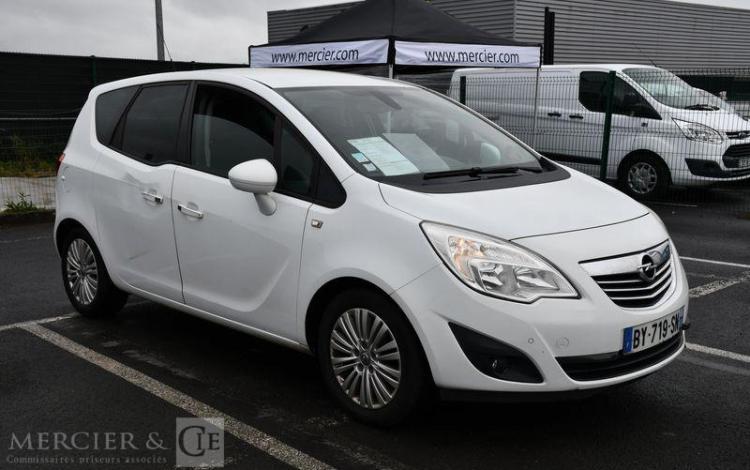 OPEL MERIVA 1,7 CDTI 110CH CONNECT BLANC BY-719-SN