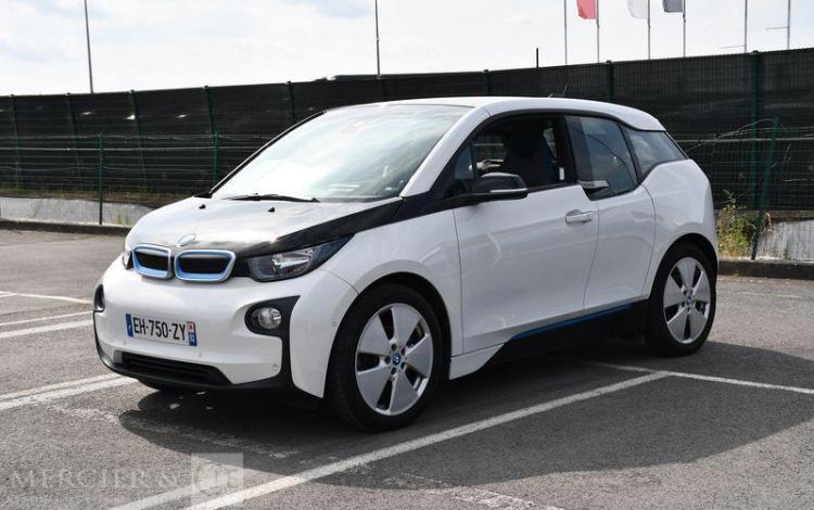 BMW I3 BLANC EH-750-ZY