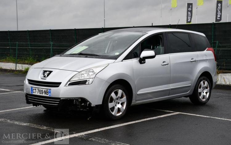 PEUGEOT 5008 1,6 HDI 110CH CONFORT PACK BMP BVA GRIS CT-769-NB