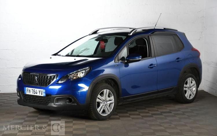 PEUGEOT 2008 SIGNATURE BLUEHDI100 BLEU FH-764-YV