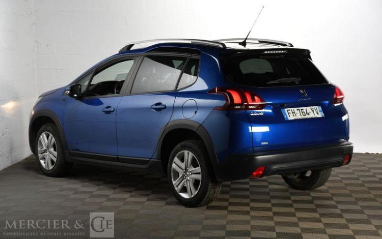 PEUGEOT 2008 SIGNATURE BLUEHDI100 BLEU FH-764-YV