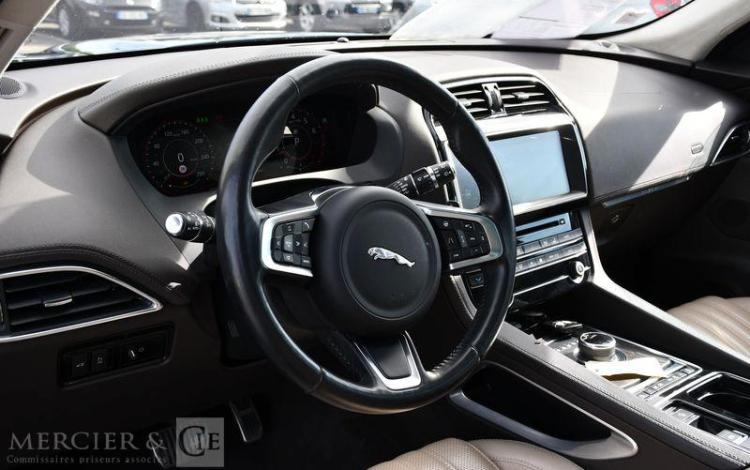 JAGUAR F-PACE 2,0 300CH AWD BVA8 PORTFOLIO BLEU FM-708-MY