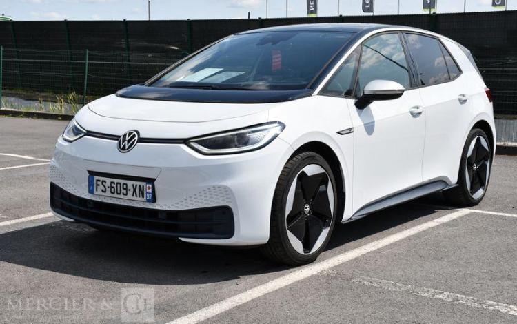 VOLKSWAGEN ID3 PRO PERFORMANCE BLANC FS-609-XN