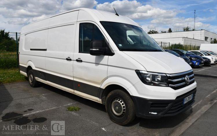 VOLKSWAGEN CRAFTER VAN BLANC FX-218-HT