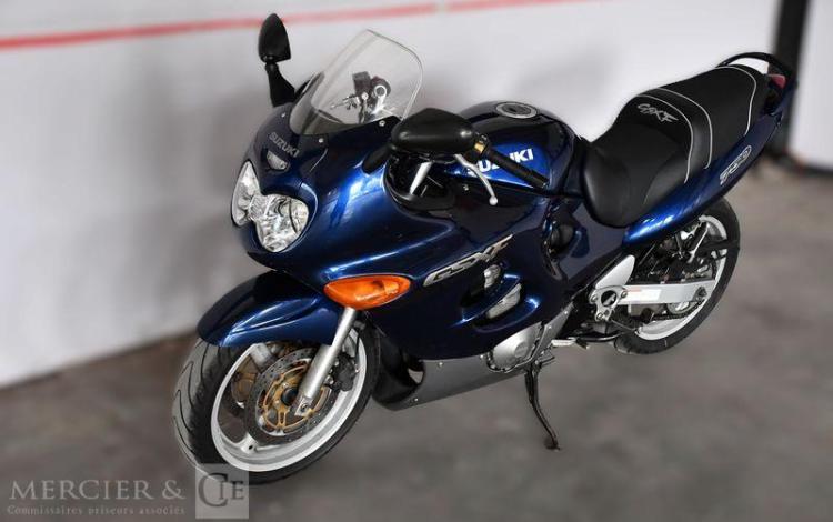 SUZUKI GSXF 750  AZ-162-KA