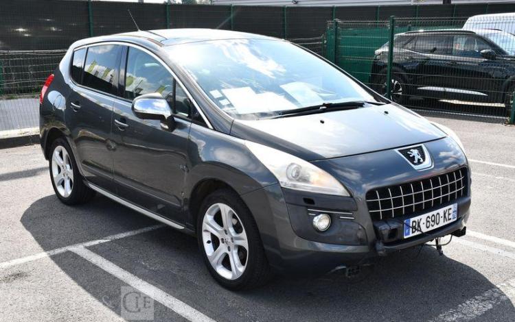 PEUGEOT 3008 1,6 HDI112 FAP GRIS BK-690-KE