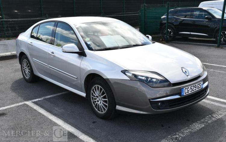 RENAULT LAGUNA 1,5 DCI 110 PRIVILEGE GRIS CG-529-GS