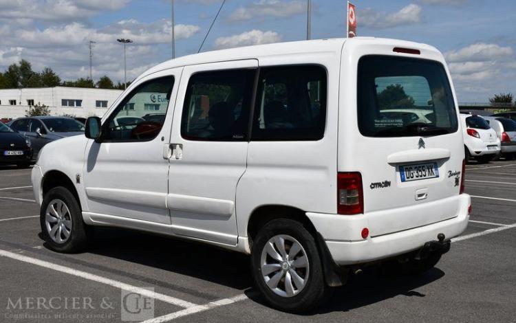 DANGEL BERLINGO BLANC DG-355-XK