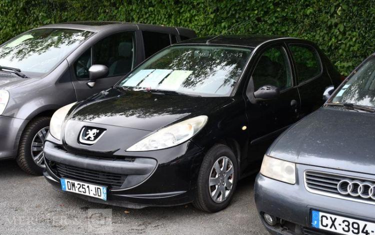 PEUGEOT 206 + HDI 75 URBAN 5 PTES NOIR DM-251-JD