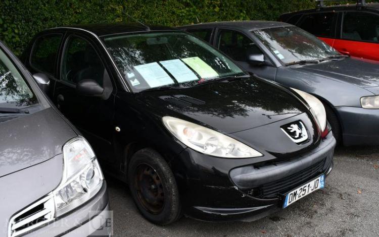 PEUGEOT 206 + HDI 75 URBAN 5 PTES NOIR DM-251-JD