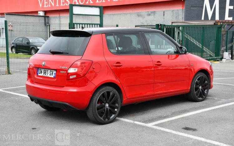 SKODA FABIA 1,4 TSI 180 RS DSG BVA ROUGE DW-981-SV