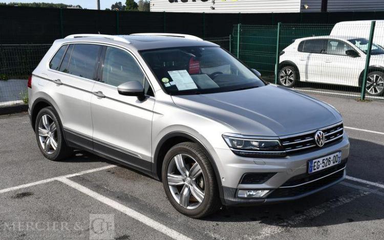 VOLKSWAGEN TIGUAN 2,0 TDI 150CH CARAT EXCLUSIVE GRIS EG-526-QQ