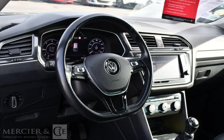 VOLKSWAGEN TIGUAN 2,0 TDI 150CH CARAT EXCLUSIVE GRIS EG-526-QQ