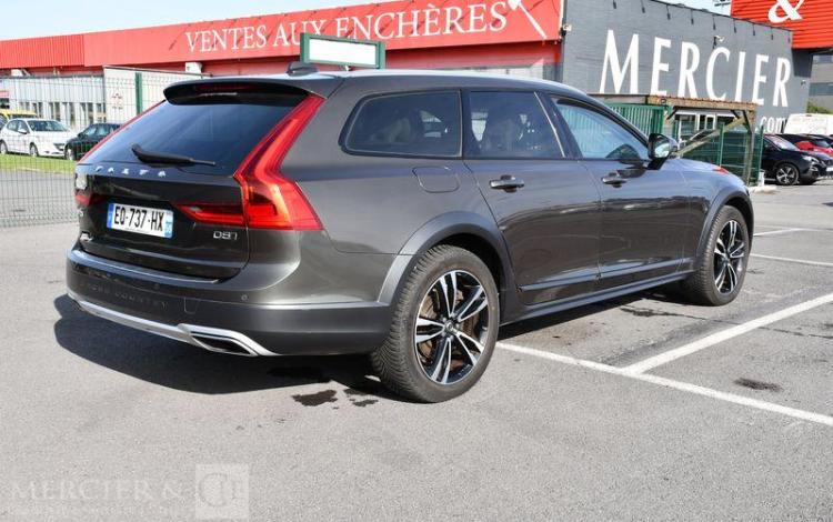 VOLVO V 90 CROSS COUNTRY LUXE D5 AWD 235CH GRIS EQ-737-HX