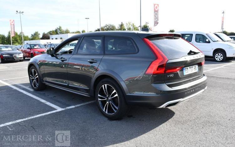 VOLVO V 90 CROSS COUNTRY LUXE D5 AWD 235CH GRIS EQ-737-HX