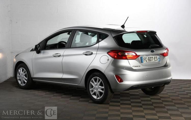 FORD FIESTA 8 E100 TREND BUSINESS NAV GRIS FC-607-ES