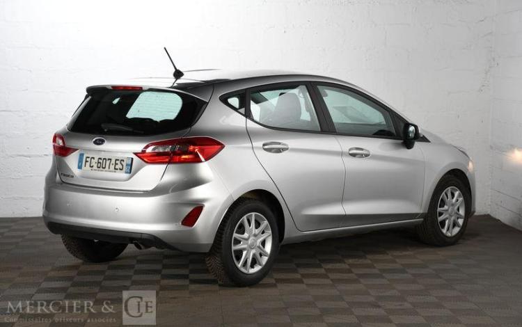 FORD FIESTA 8 E100 TREND BUSINESS NAV GRIS FC-607-ES