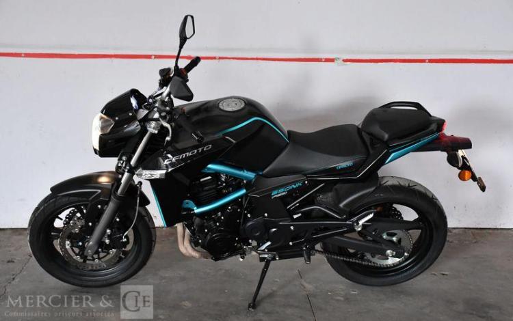 CF MOTO 650 NK  FC-665-SV