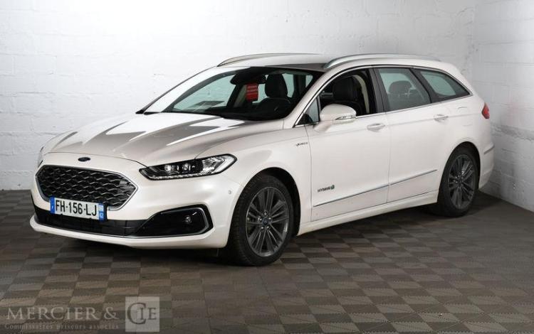 FORD MONDEO SW HYBRIDE 187 VIGNALE BVA BLANC FH-156-LJ