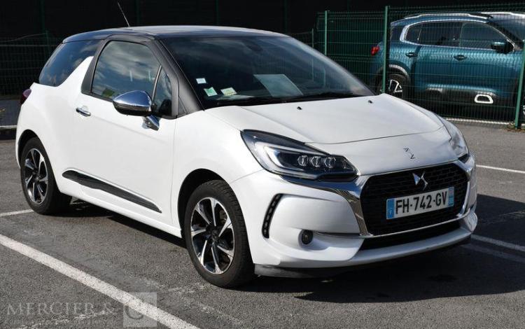 DS DS3 PURETECH 110 AUTOMATIQUE BLANC FH-742-GV