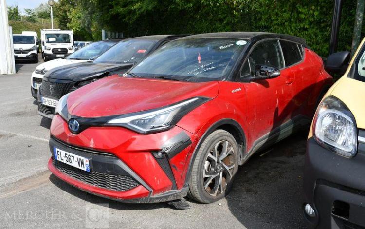 TOYOTA C-HR ROUGE FL-567-VM