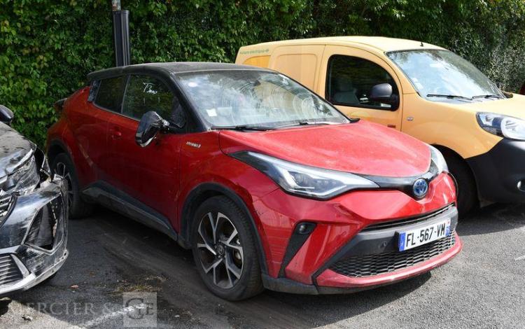 TOYOTA C-HR ROUGE FL-567-VM