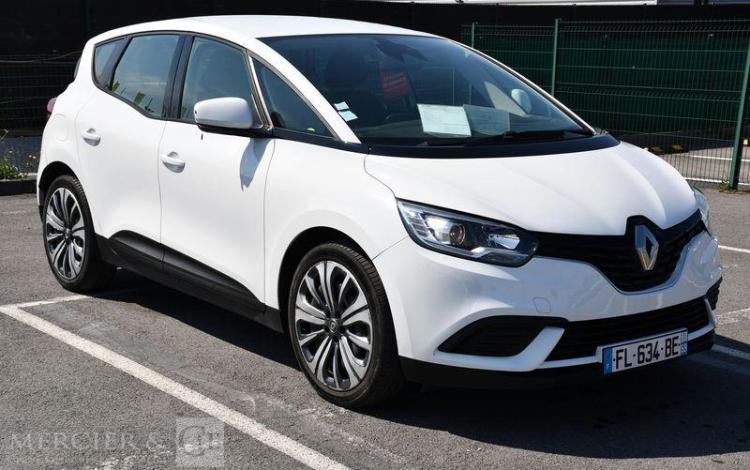 RENAULT SCENIC LIFE BLUE DCI 120 BLANC FC-634-BE