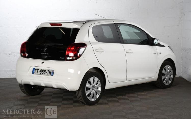 PEUGEOT 108 BLANC FT-668-TN