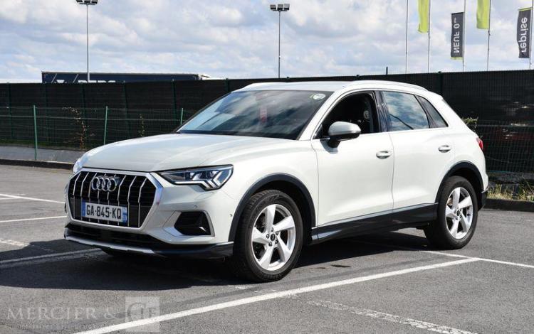 AUDI Q3 2,0 TDI150 DESIGN LUXE BEIGE GA-845-KQ