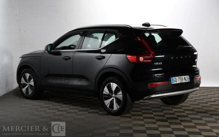 VOLVO XC40 T4 INS BUSINESS NOIR GD-759-WJ