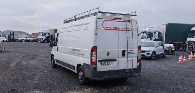 FIAT DUCATO 3 FOURGON – 2,3 JTD – 16V TURBO MULTIJET 120 CH  – DIESEL – 200740 KMS BLANC 983DJX59