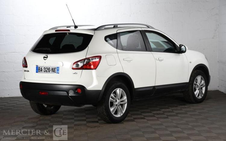 NISSAN QASHQAI 2,0 DCI 150CH TEKNA 2WD BLANC BA-326-NE