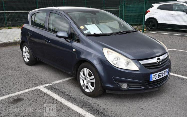 OPEL CORSA 1,3 GRIS BG-624-DV