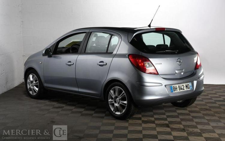 OPEL CORSA 1,3 CDTI 90CH COSMO 5P GRIS BH-942-MQ