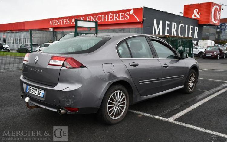 RENAULT LAGUNA BLACK EDITION DCI130 GRIS BR-240-KE