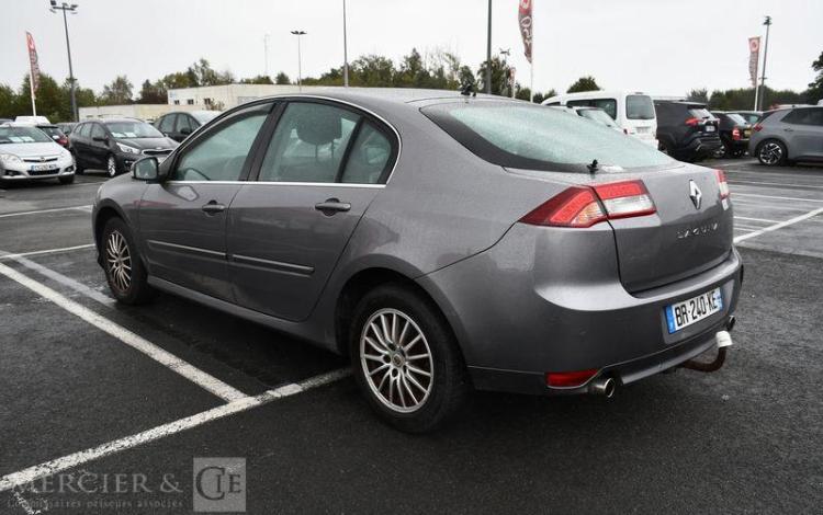 RENAULT LAGUNA BLACK EDITION DCI130 GRIS BR-240-KE