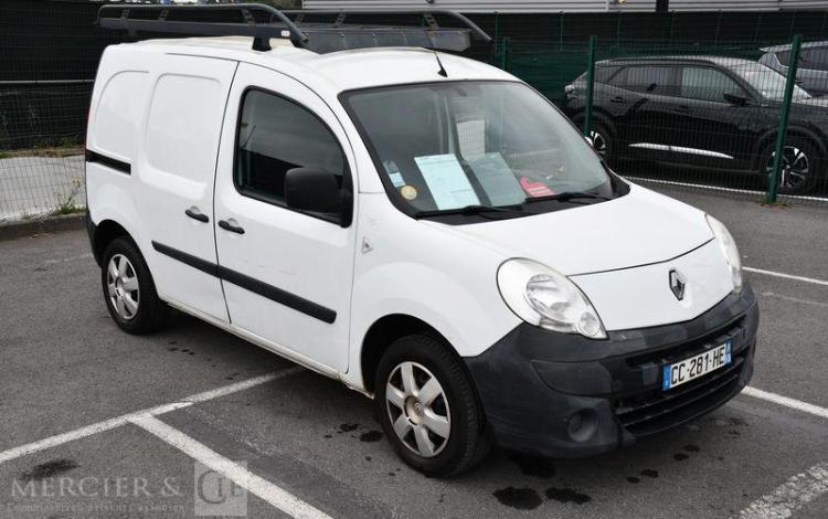 RENAULT KANGOO 2 1,5DCI  8V TURBO – DIESEL- 112995 KMS – ANNEE 2012 BLANC CC-281-HE