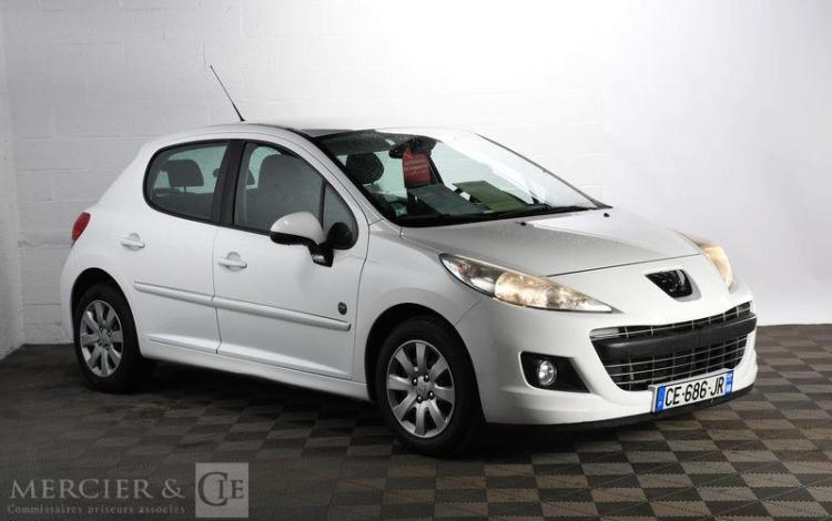 PEUGEOT 207 BLANC CE-686-JR