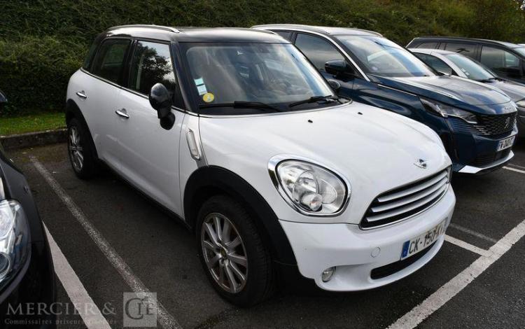 MINI COUNTRYMAN 2.0 D 110 COOPER CHILI BVA BLANC CK-150-KW