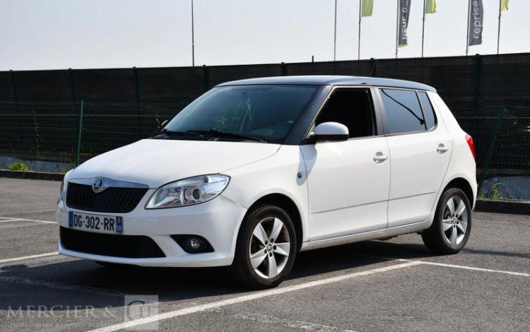 SKODA FABIA 1.2 60CH TOUR DE FRANCE BLANC DG-302-RR