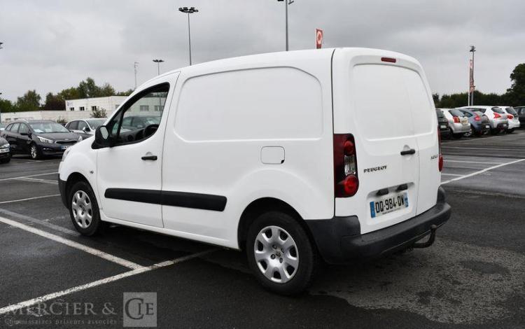 PEUGEOT PARTNER 120 1.6 HDI 75 FOURGON – DIESEL – 108825 KMS – ANNEE 2015 BLANC DQ-984-QW