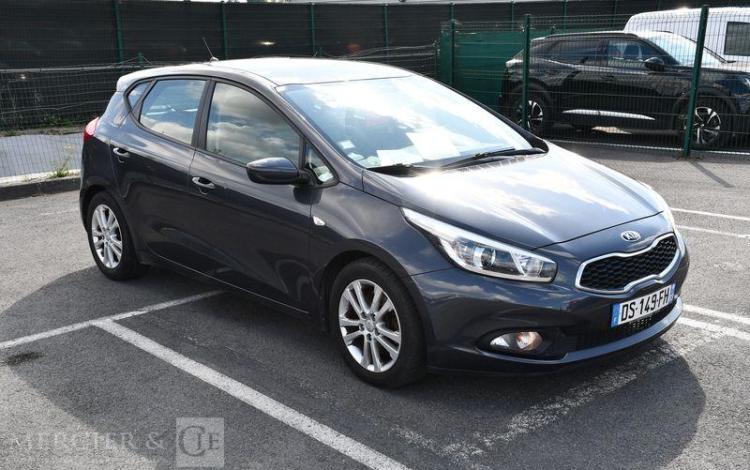 KIA CEE’D 1.4 CRDI 90 CV GRIS DS-149-FH