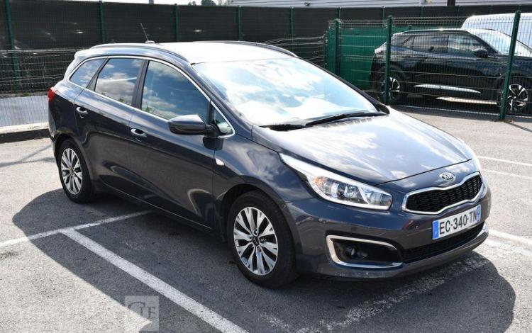 KIA CEE’D SW 1.6 CRDI 136 CV GRIS EC-340-TN