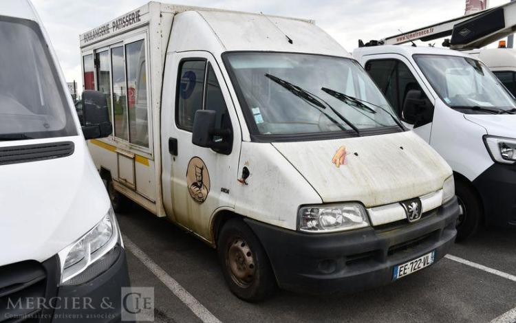 PEUGEOT BOXER MAGASIN BLANC EE-722-VL