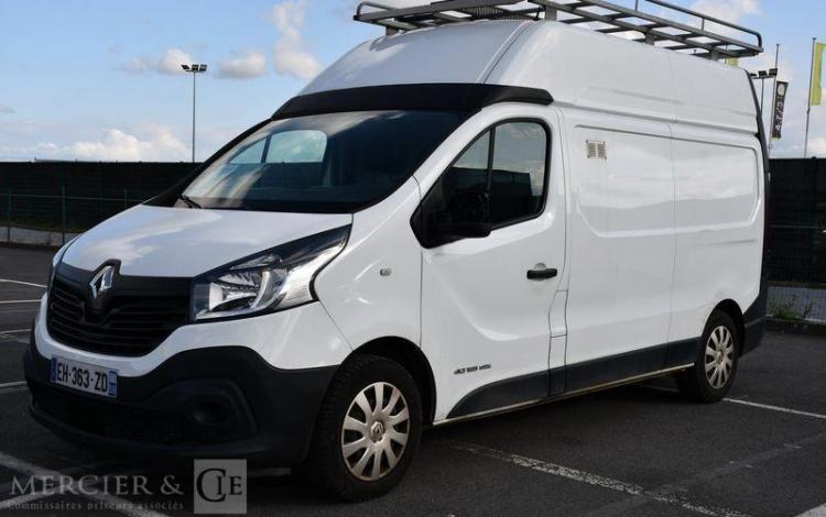 RENAULT TRAFIC FOURGON 1.6 DCI 125 CV BLANC EH-363-ZD