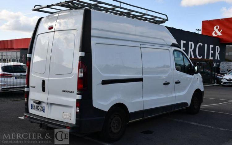 RENAULT TRAFIC FOURGON 1.6 DCI 125 CV BLANC EH-363-ZD