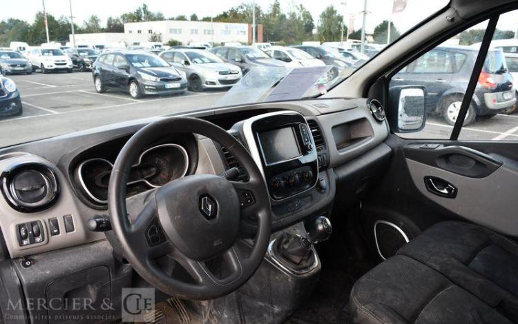 RENAULT TRAFIC FOURGON 1.6 DCI 125 CV BLANC EH-363-ZD