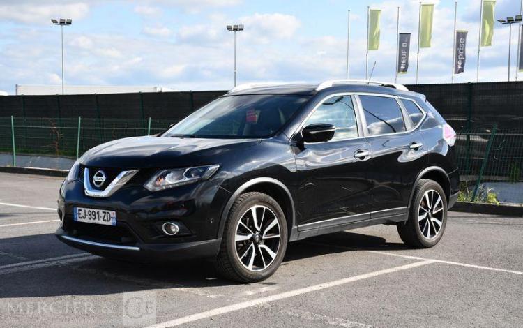 NISSAN X TRAIL  EJ-991-ZD