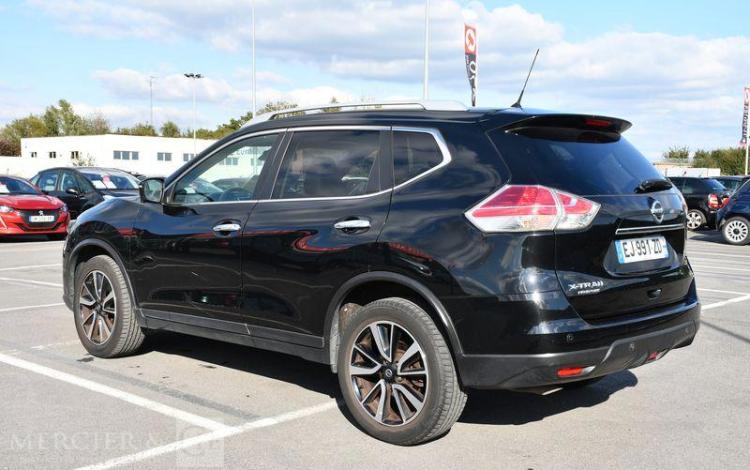 NISSAN X TRAIL  EJ-991-ZD